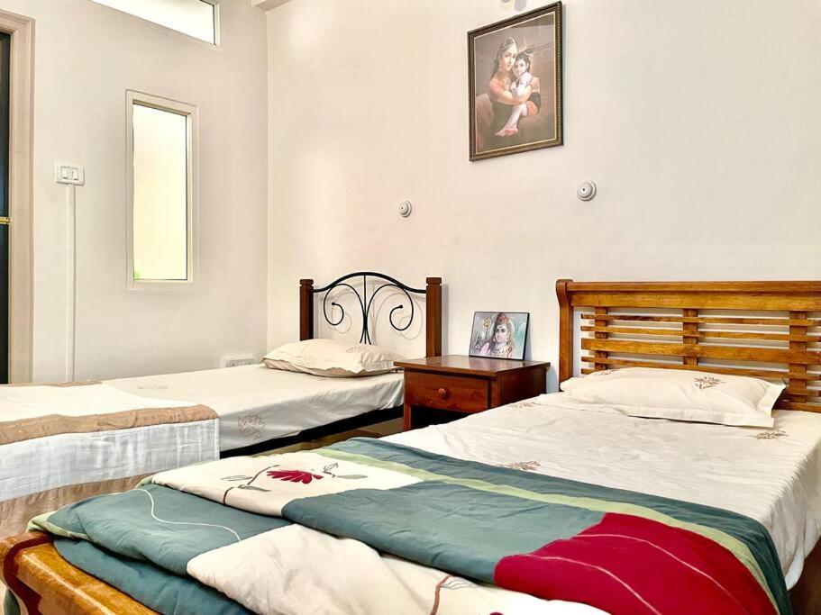 פוטאפארטי Shanthi Home Stay מראה חיצוני תמונה